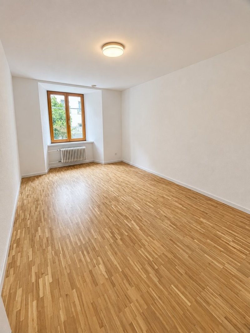Foto 7 di Rue des Sagnes 6, La Chaux-de-Fonds