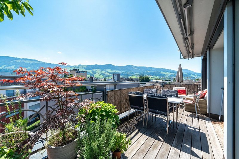 Foto 1 von Lachen