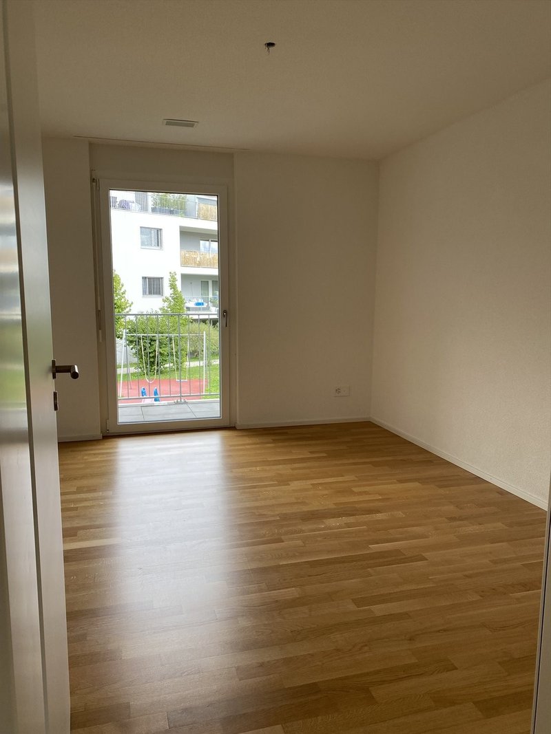 Foto 3 von Dettigenstrasse 3, Haus West, Herrenschwanden