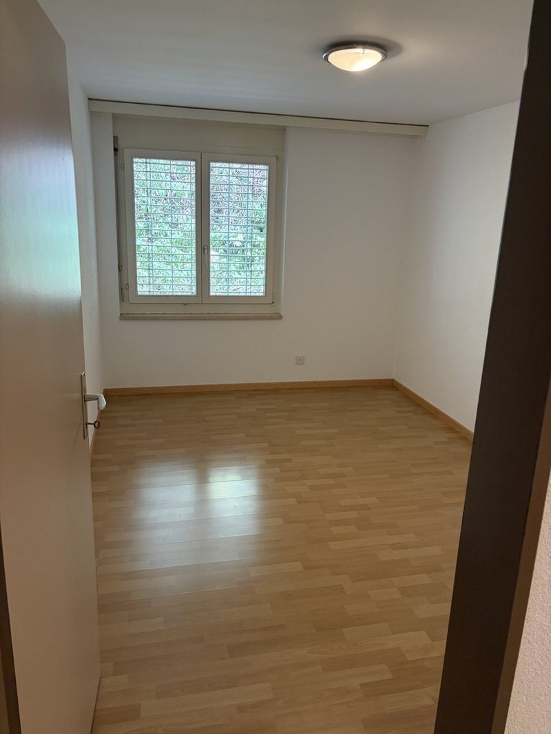 Foto 3 di Sonnhaldenstrasse 16, Bronschhofen