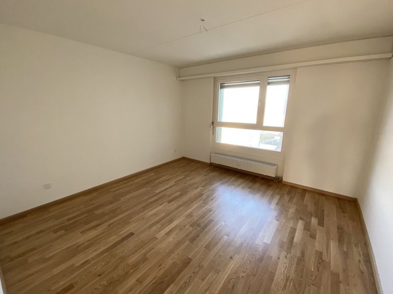 Photo 3 de In den Neusatzreben 3, Pratteln