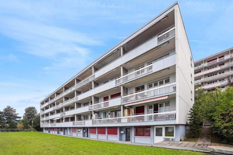Photo 7 de Clos-de-Serrières 18, Neuchâtel