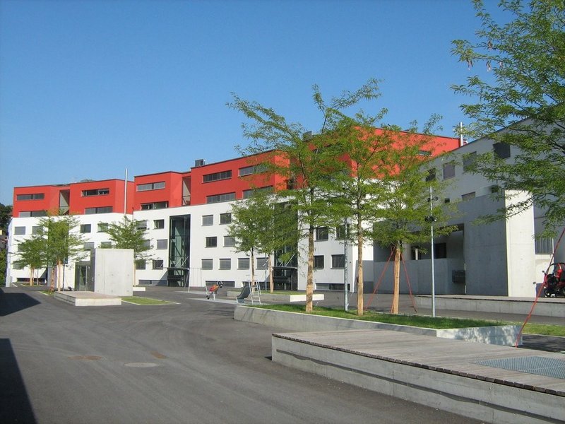 Foto 1 di Espace de l'Europe 16, Neuchâtel