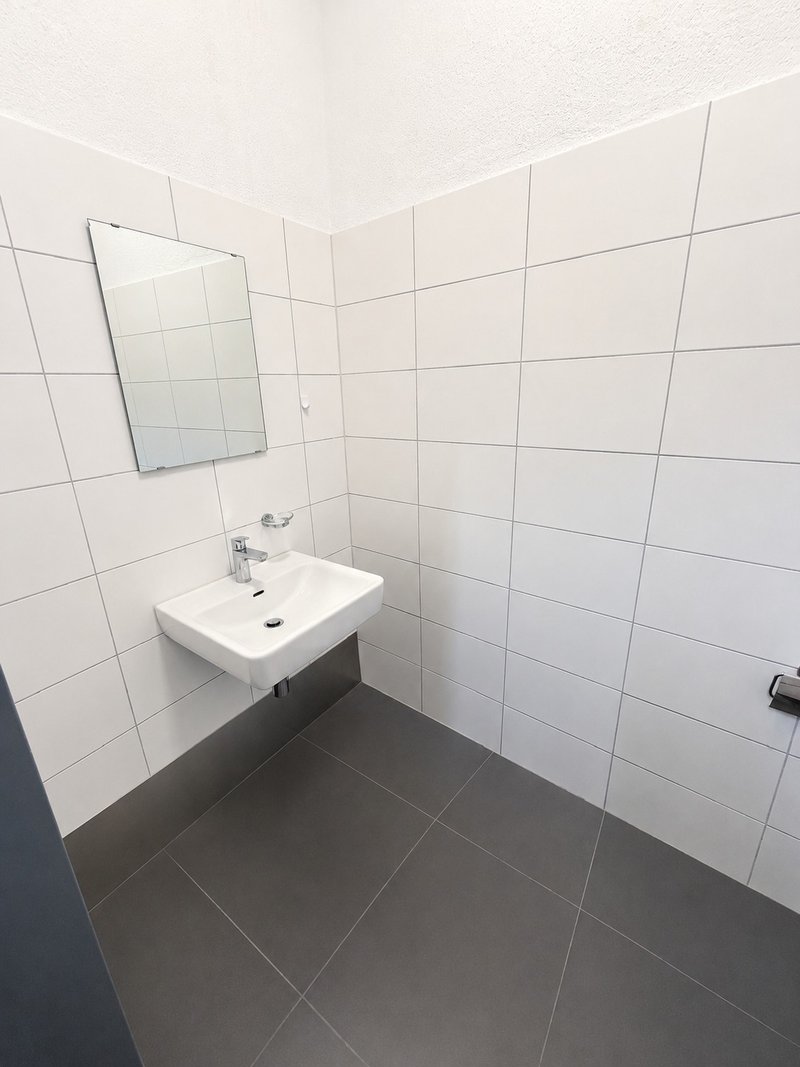 Foto 5 di Überlandstrasse 208, Dübendorf