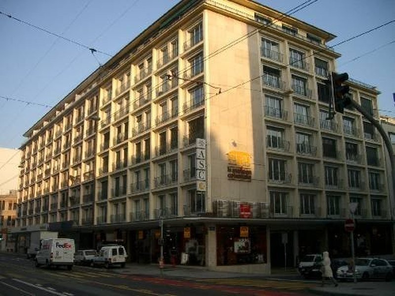 Photo 1 de Rue de Lausanne 72, Genève