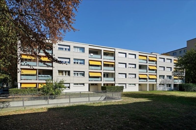 Foto 3 di Sonnenbergstrasse 28, Birsfelden