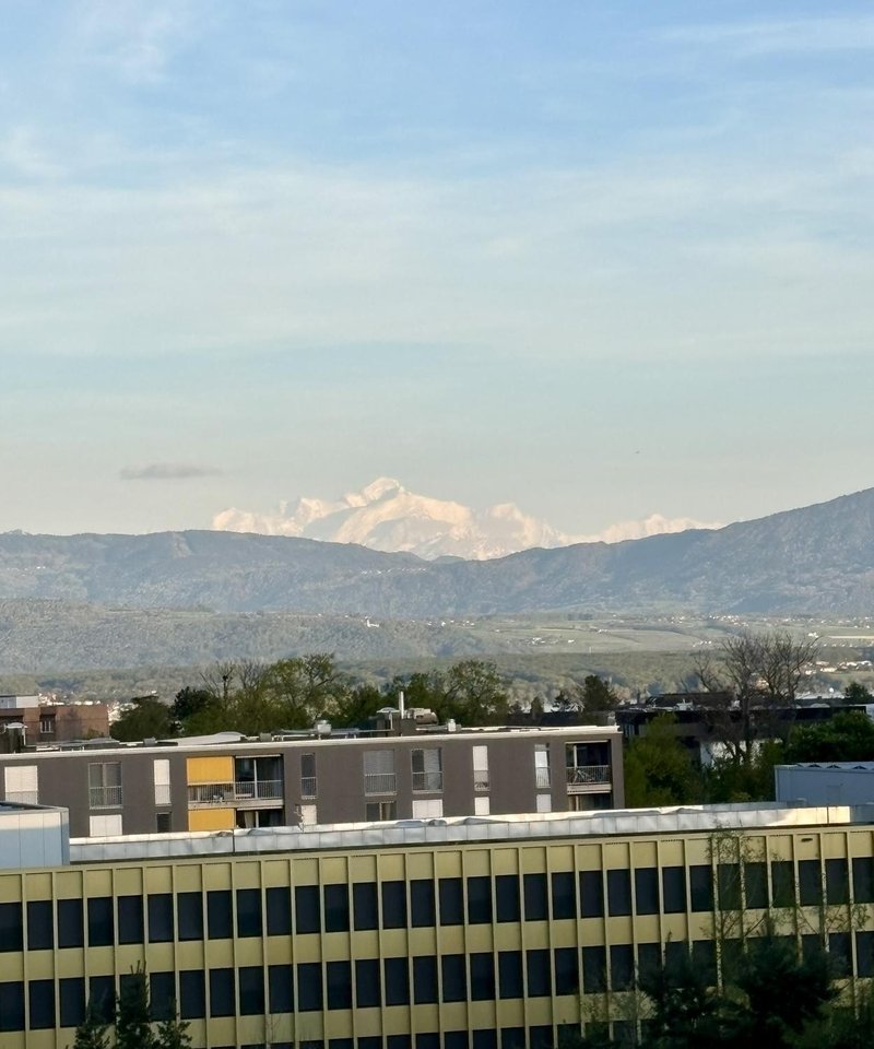 Photo 6 de Chemin Falconnier, Nyon