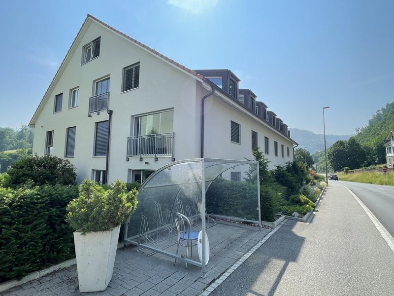 Foto 2 von Hauptstrasse 10, Aesch