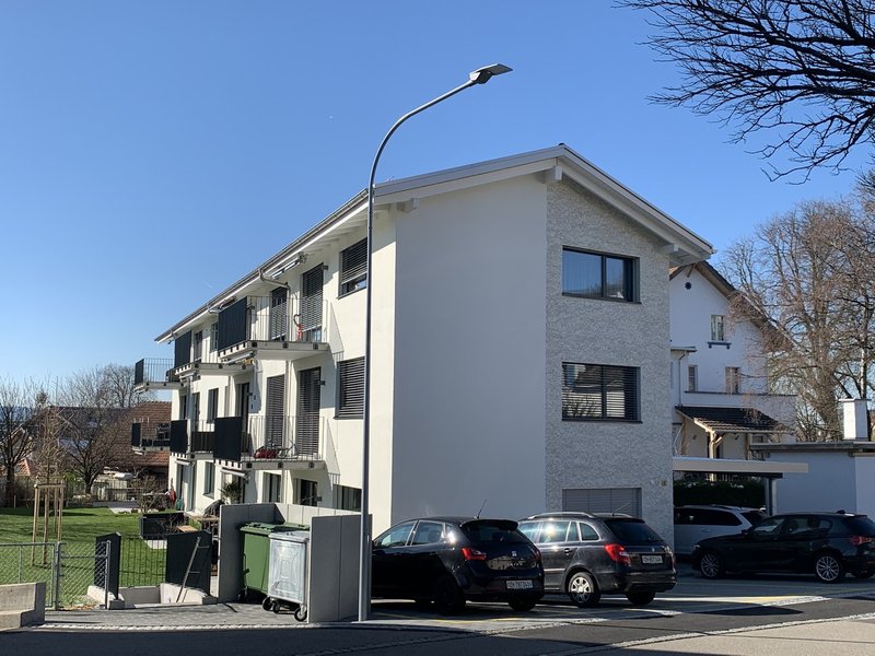 Photo 1 de Untere Breitestrasse 4, Hinwil
