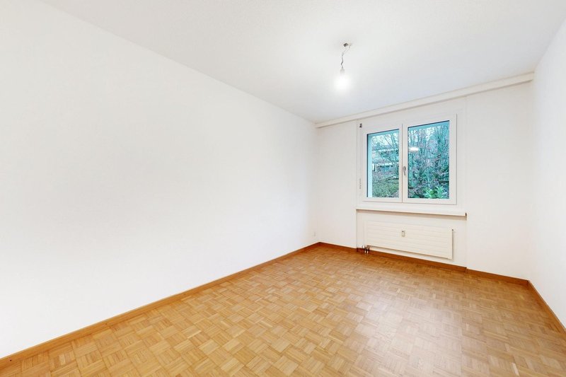 Photo 2 of Neugutstrasse 16, Oberengstrigen