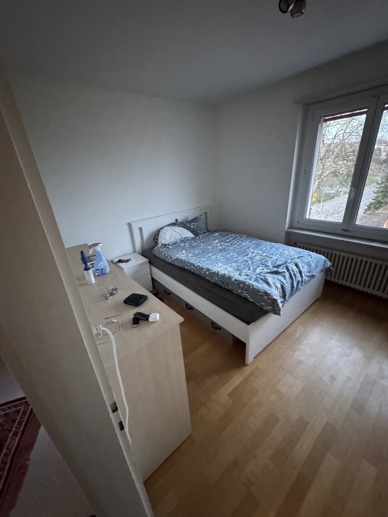 Foto 1 di Oberengstringen