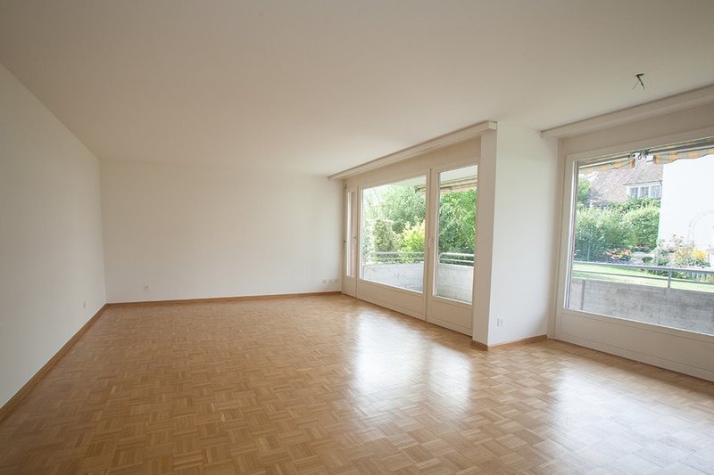 Photo 2 of Starenstrasse 8, Bottmingen