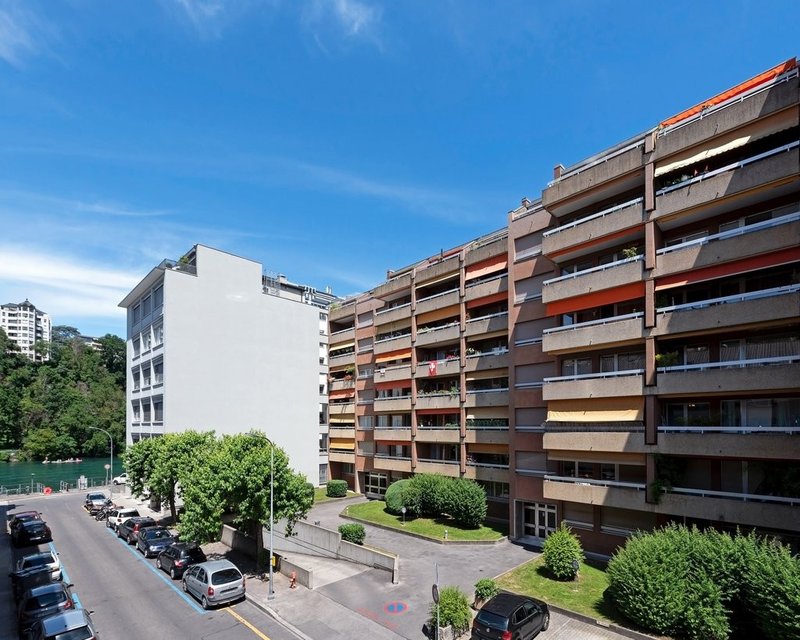 Foto 1 di Rue du Quartier-Neuf 7, Genève