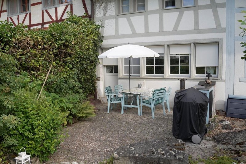 Foto 2 di Stuhlenstrasse 38E, Ebmatingen