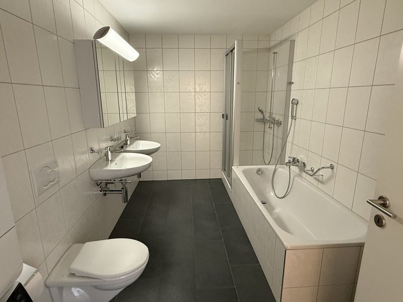 Photo 3 of Wiesengrundstrasse 2, Zuzwil