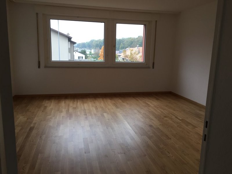 Foto 3 di Atrium 5, Wünnewil-Flamatt