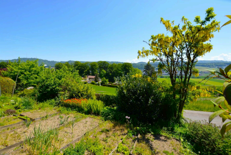 Photo 2 de Lüttenbergstrasse 22, Bonstetten