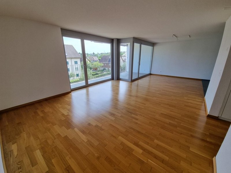 Photo 6 of Rosenbergstrasse 4, Küttigen