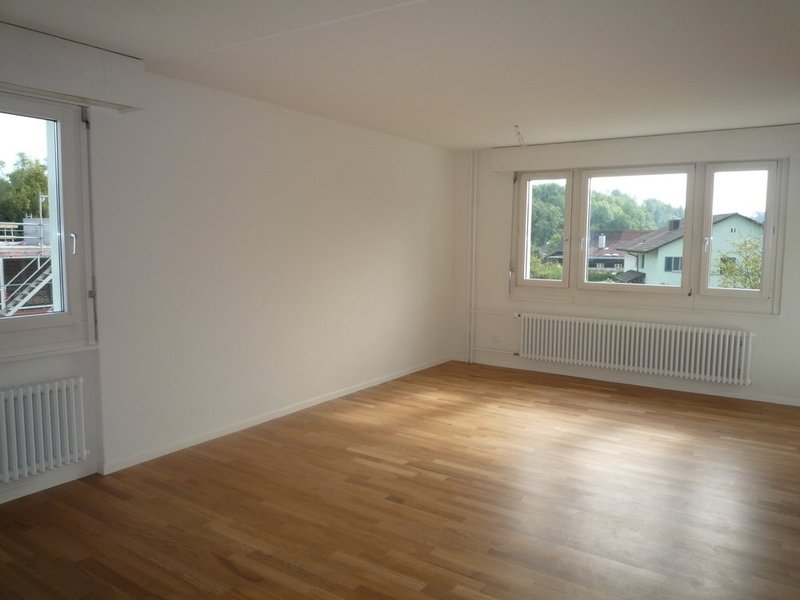 Photo 3 de Moosburgstrasse 25, Effretikon
