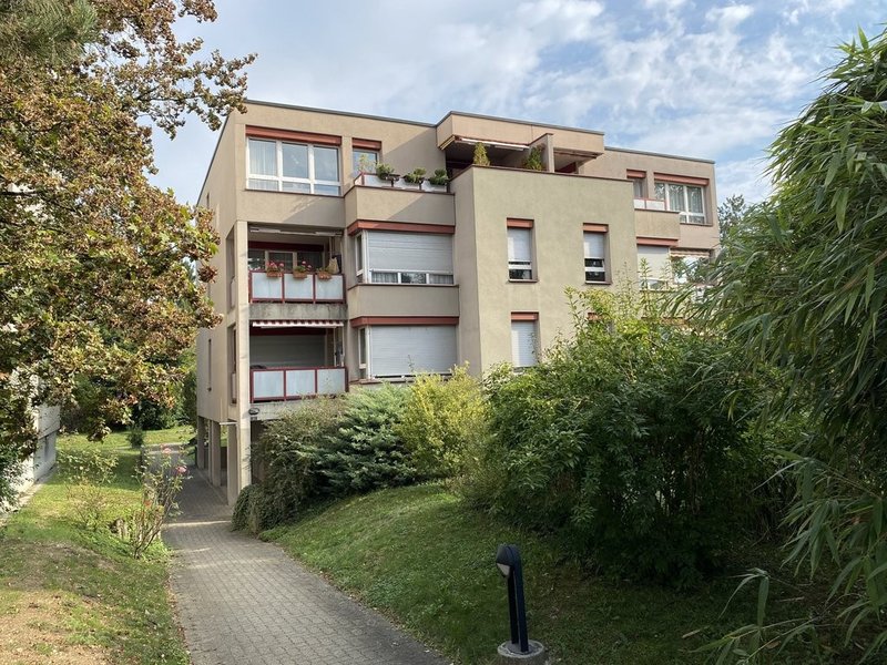 Photo 1 de Kaspar-Pfeifferstrasse 21, Münchenstein