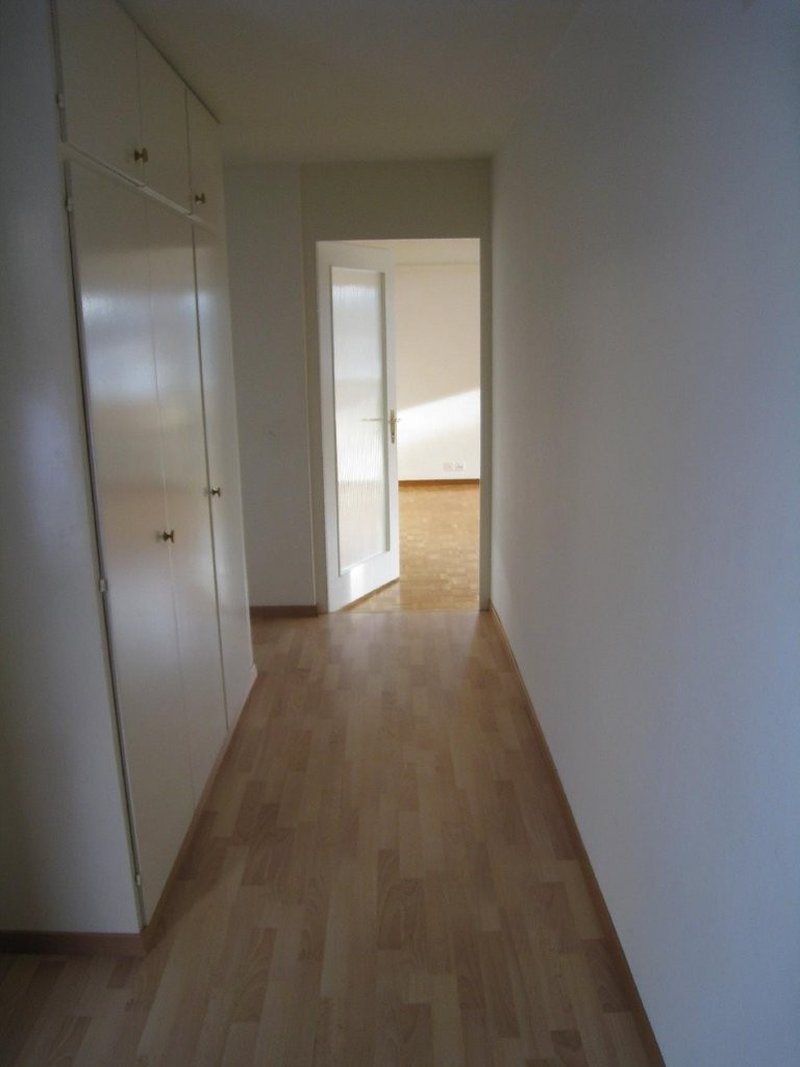 Photo 2 of Schwarzenbergstr. 1, Adliswil