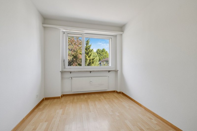 Foto 7 di Bifangstrasse 3, Reinach