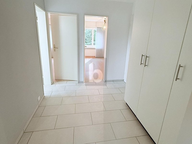 Foto 3 di Auf Anfrage, Ittigen