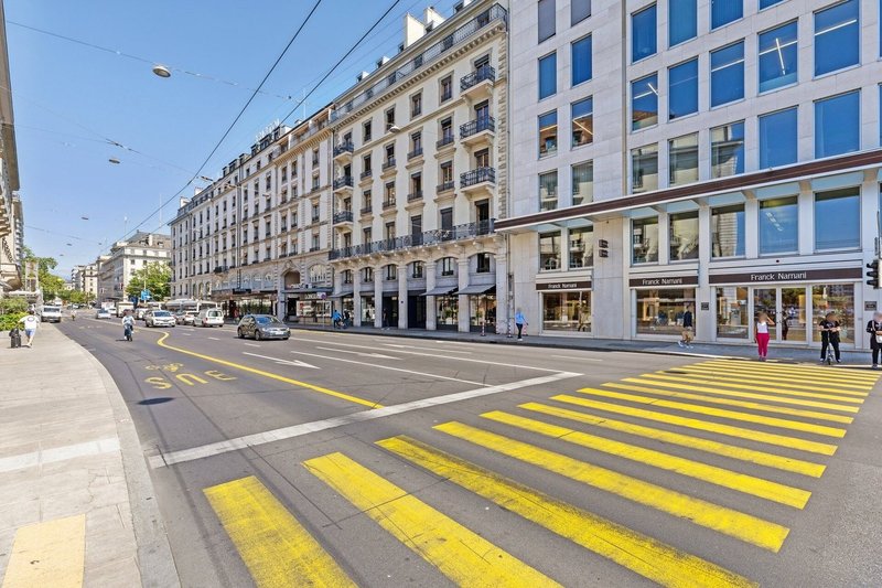 Foto 2 di Rue du Mont-Blanc 4, Genève