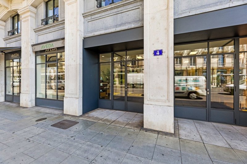 Foto 6 di Rue du Mont-Blanc 4, Genève