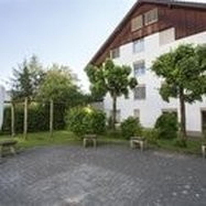 Foto 1 di Kirchleerau