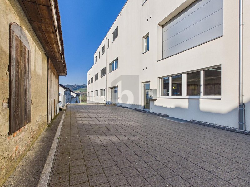 Foto 3 von Auf Anfrage, Hochdorf