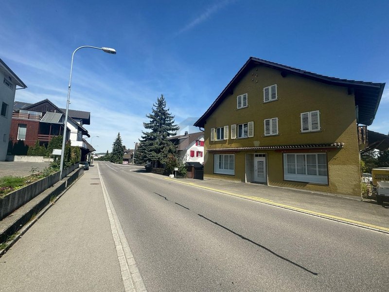 Foto 4 di Auf Anfrage, Dintikon