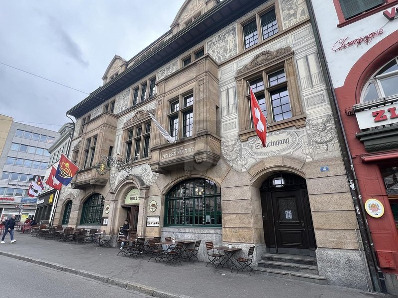 Foto 1 von Auf Anfrage, Basel