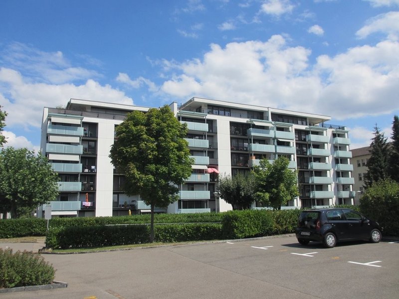 Foto 1 di Zürcherstrasse 83, Neuenhof
