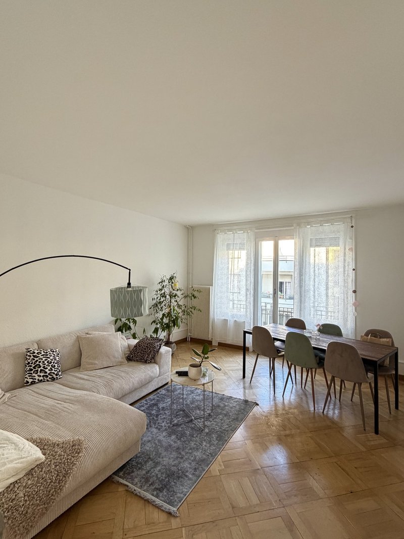 Photo 1 de Albrecht-Haller-Strasse 6, Biel