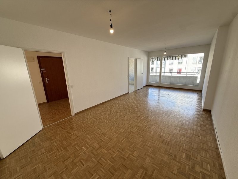 Photo 4 de Rue du Grand-Bureau 17, Les Acacias