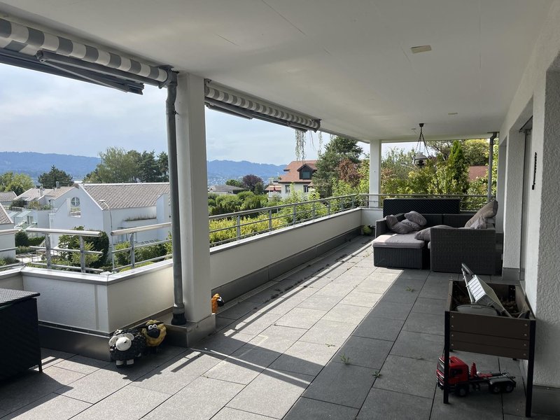 Photo 2 de Holzwiesstrasse 22, Herrliberg