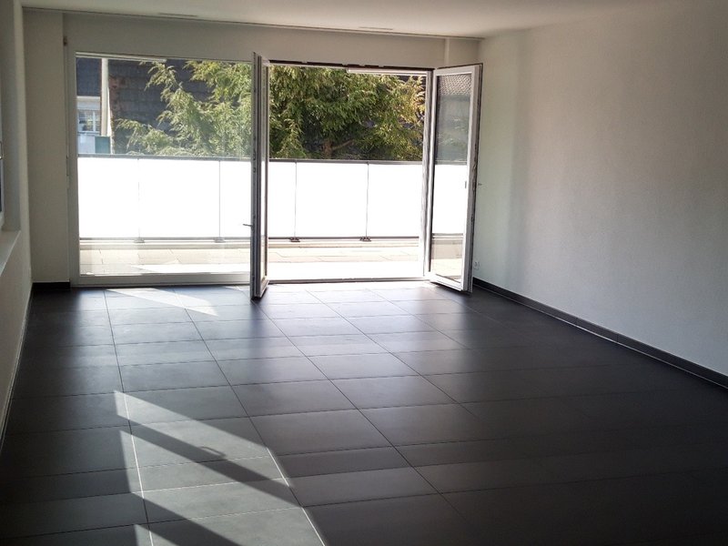 Foto 1 di Im Grund 2, Dübendorf