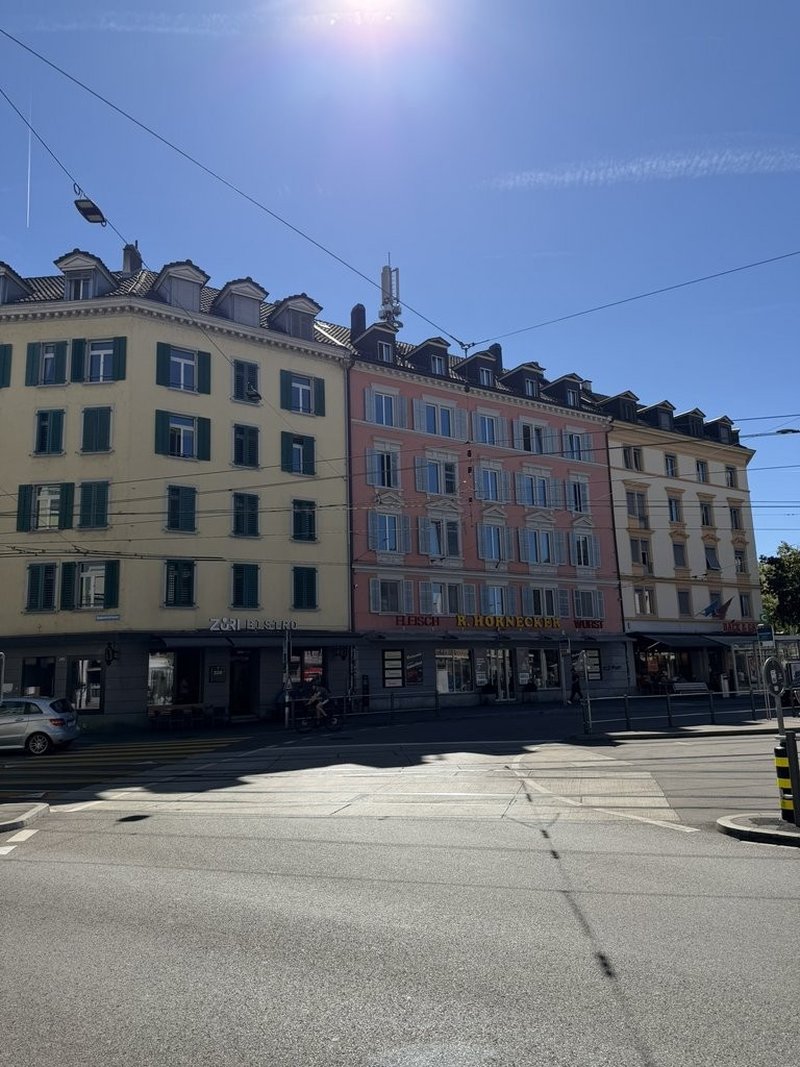 Photo 1 of Albisriederplatz 1, Zürich