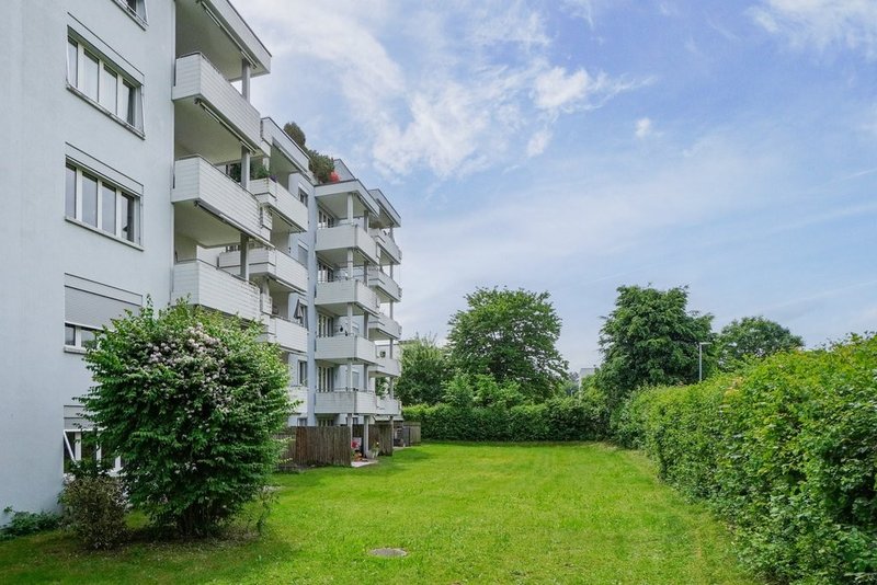 Photo 1 of Oberentfelden