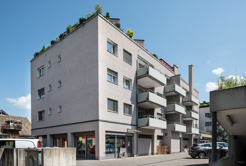 Foto 1 di Kronenstr. 3, Adliswil