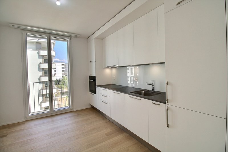 Photo 2 of Rue des Frères-Lumières 19, Marly