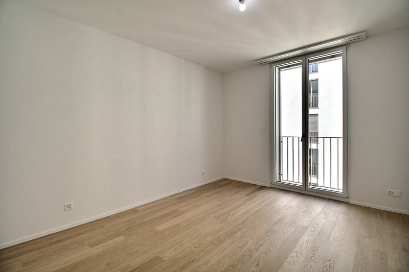 Photo 4 of Rue des Frères-Lumières 19, Marly