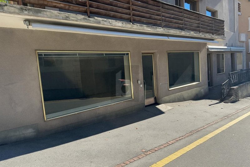 Foto 1 di Sur demande, Miège