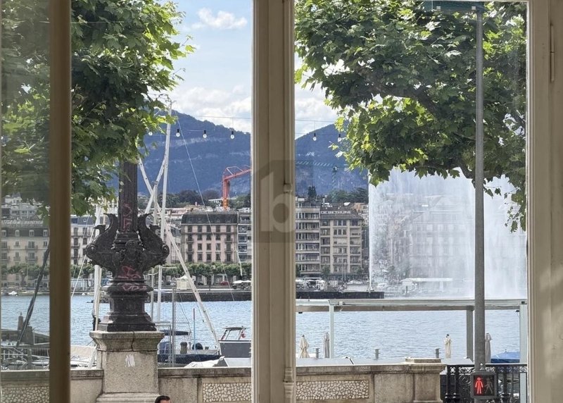 Photo 2 de Sur demande, Genève