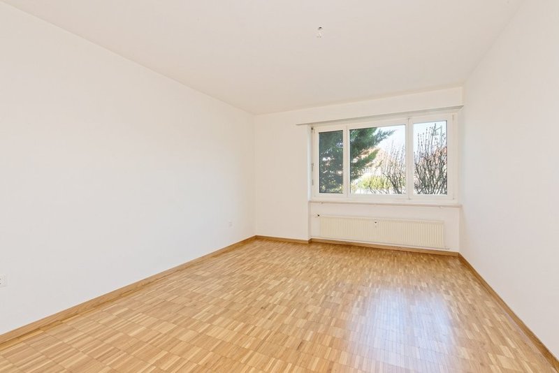 Foto 5 di Lutzertstrasse 4, Muttenz