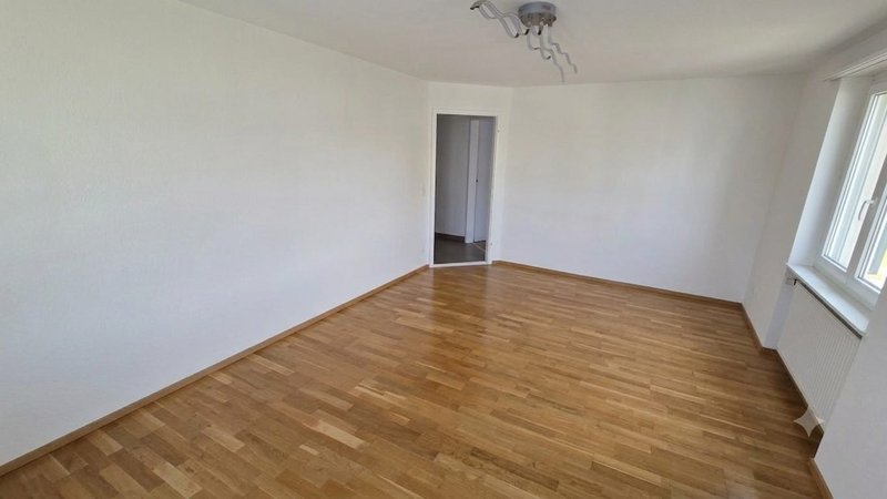 Photo 1 of Stationsstrasse 17, Wangen-Brüttisellen