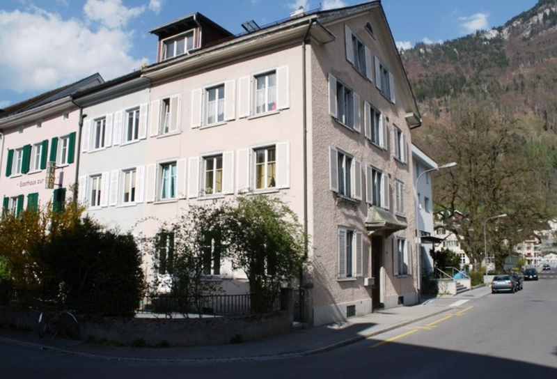 Foto 2 di Ennetbühlerstrasse 10, Glarus
