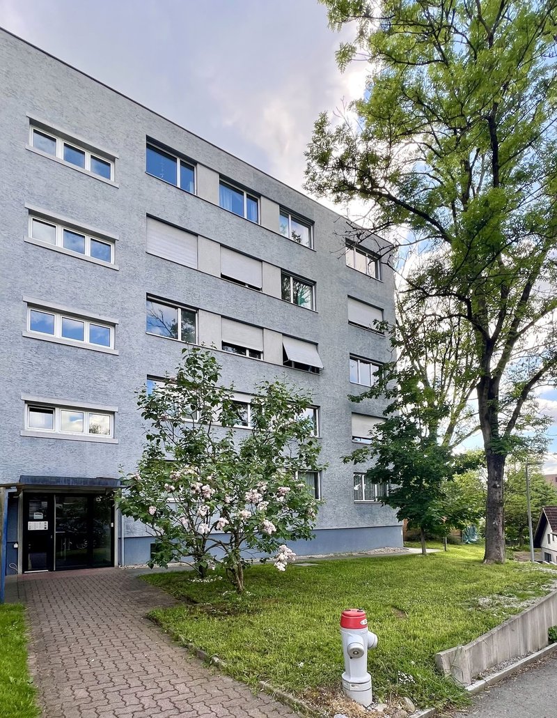 Foto 2 di Neugutstrasse 13, Glattbrugg