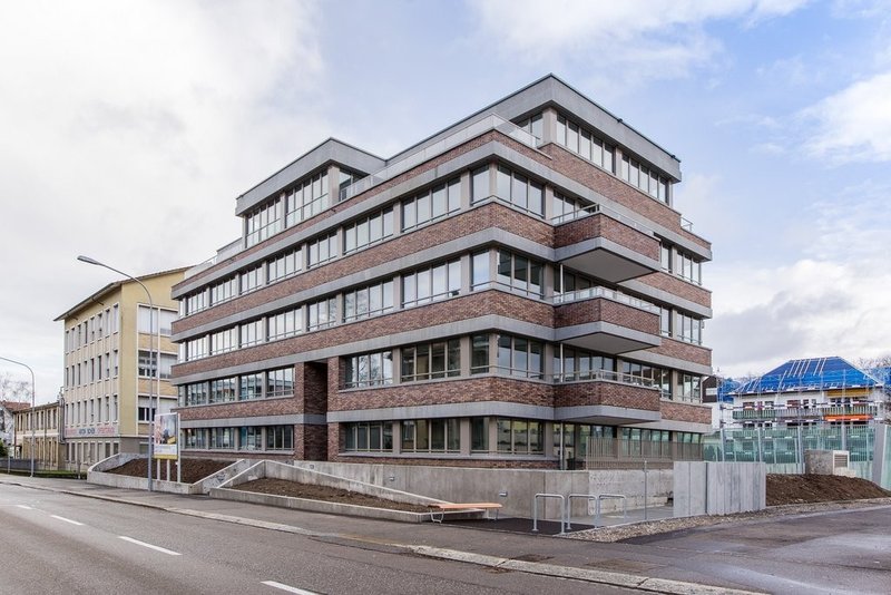 Foto 1 di Birchstrasse 98, Zürich